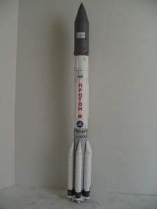 Ракета-носитель Протон-М (480x640 / 17,7 кб)